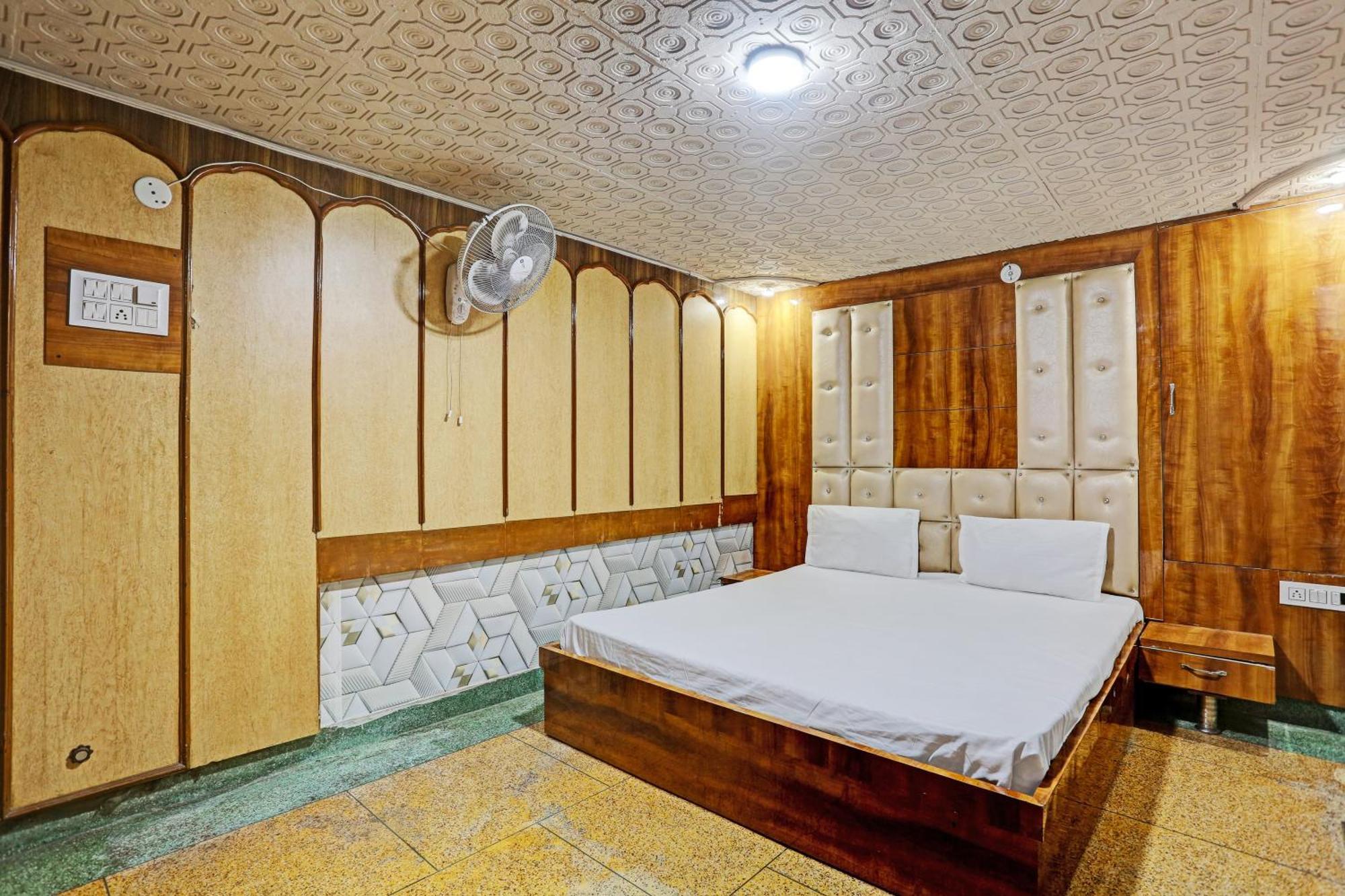 Hotel O Saffron Night Stay Amritsar Exterior foto